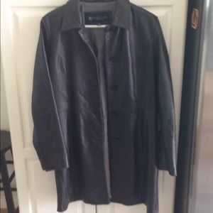 Kenneth Cole reaction black leather jacket -large